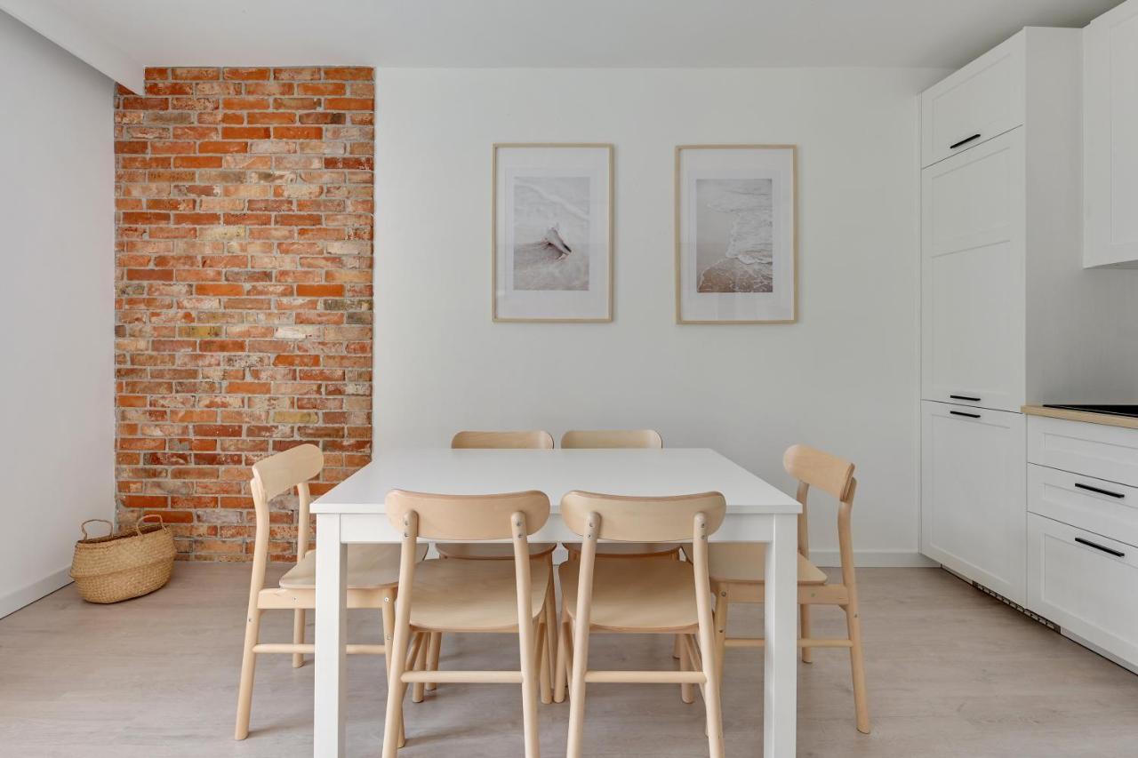 Comfort Apartments Dlugi Targ Gdansk Exterior photo